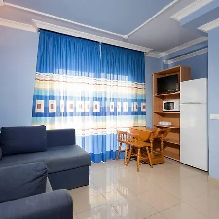 Comodo Y Centrico, Cristianos * Arona (Tenerife)